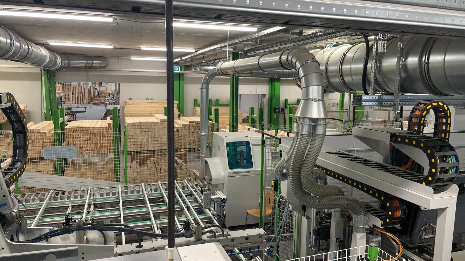 Neue WP-Anlage für die Holzfensterproduktion